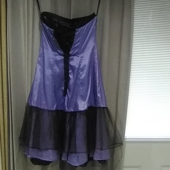 Fancy zum zum party dress designed byNiki Livas - Picture 3 of 4